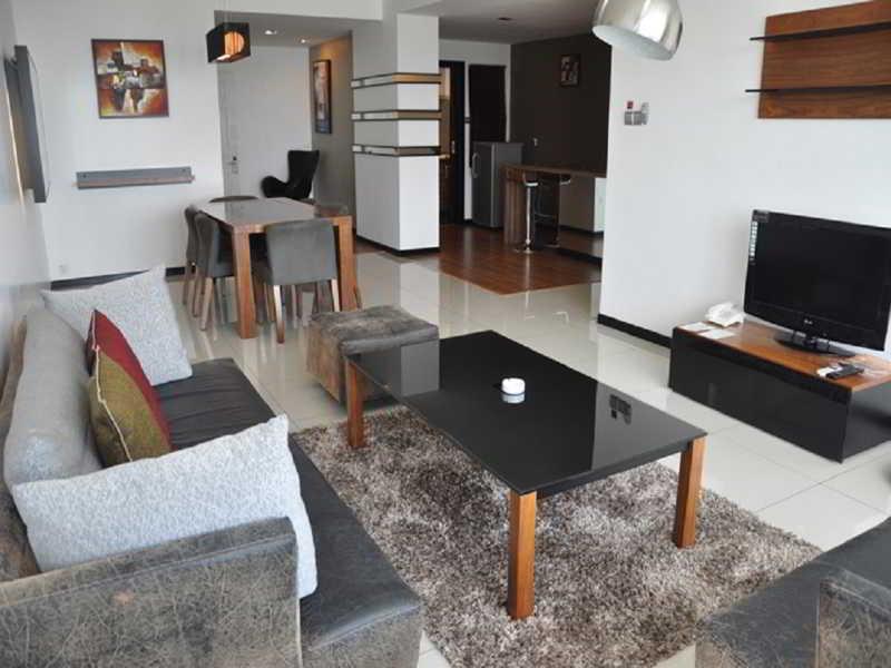 Likas Square Apartment Hotel Kota Kinabalu Extérieur photo