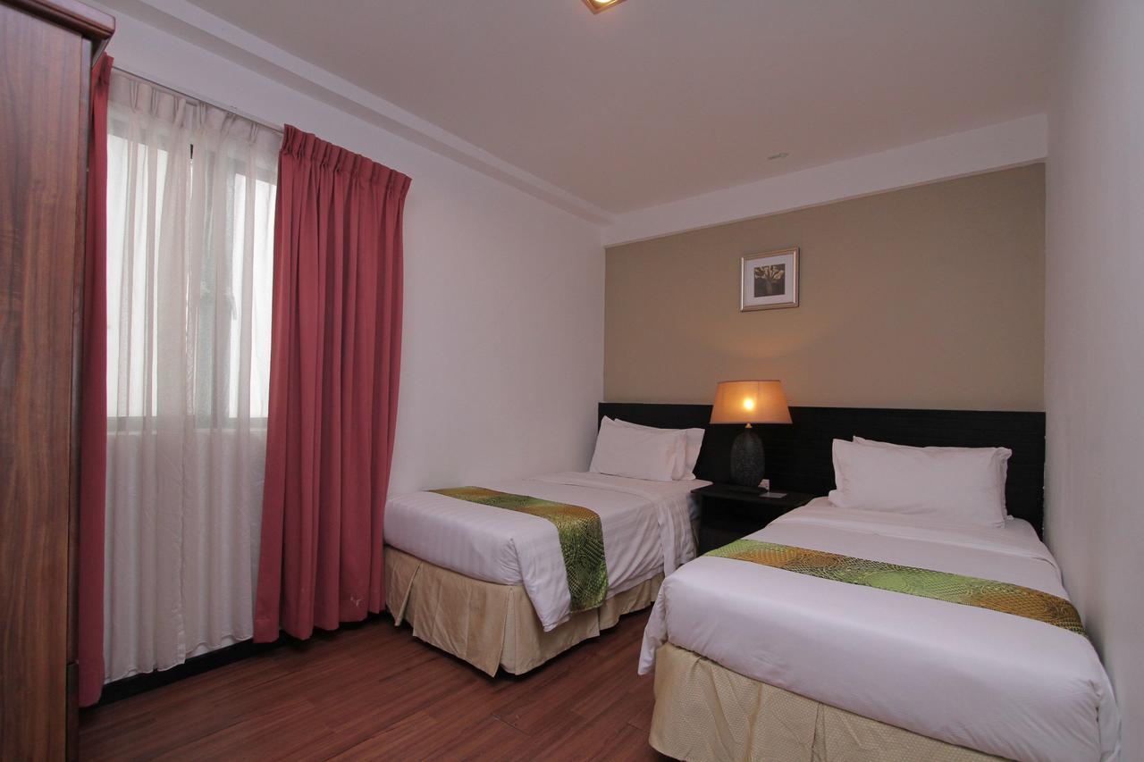 Likas Square Apartment Hotel Kota Kinabalu Extérieur photo