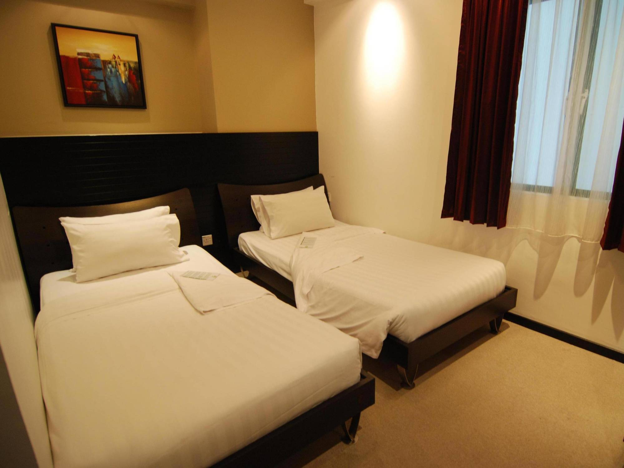 Likas Square Apartment Hotel Kota Kinabalu Extérieur photo